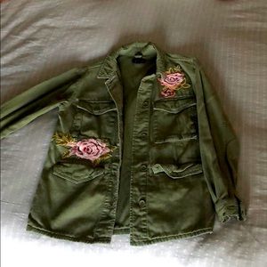 Light weight jacket